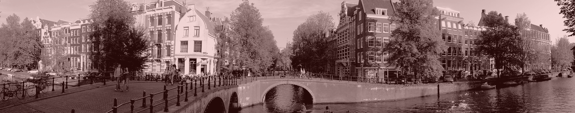 Photo of a building by phelle on Freeimages.com